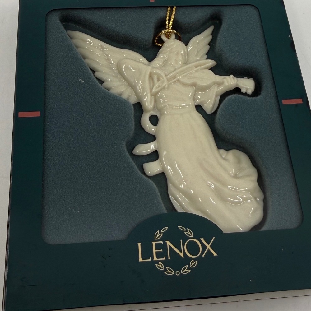 Lenox Fine China Angel with Violin Christmas Ornament Cream Ivory Gold Cord Box